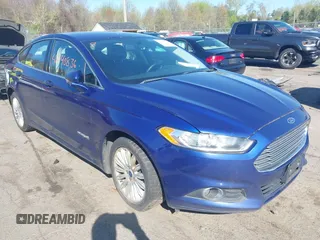 2013 Ford Fusion SE Hybrid with VIN 3FA6P0LU0DR254971, listed as a IAAI auction lot 42140836 with 230,657 mi miles. Bid and sale history available at carsss.com. Image 1.