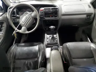 2000 Suzuki Grand Vitara JLX with VIN JS3TD62V1Y4113961, listed as a Copart auction lot 41488995 with 212,541 mi miles and Salvage Title. Bid and sale history available at carsss.com. Image 8.