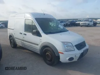 2013 Ford Transit Connect XLT z VIN NM0LS7BN8DT141439, wystawiony jako IAAI lot #42523467 z przebiegiem 196 370 mil mil oraz . Historia ofert i sprzedaży dostępna na DreamBid. Obrazek 1.