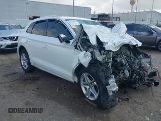 2019 Audi Q5 Premium z VIN WA1ANAFY1K2112381, wystawiony jako IAAI lot #42094573 z przebiegiem Nie podano mil oraz . Historia ofert i sprzedaży dostępna na DreamBid. Obrazek 1.