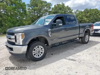 2019 Ford F-250 XL with VIN 1FT7W2BT3KEE86518, listed as a Copart auction lot 61844105 with 159,428 mi miles and Non repairable. Bid and sale history available at DreamBid. Image 1.