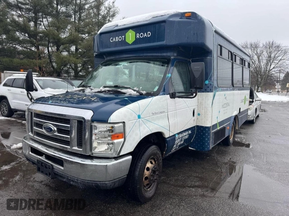 2012 Ford Econoline Cargo with VIN 1FDEE3FS3CDA11858, listed as a Copart auction lot 50528315 with 181,190 mi miles and Clean Title. Bid and sale history available at DreamBid. Image 2.