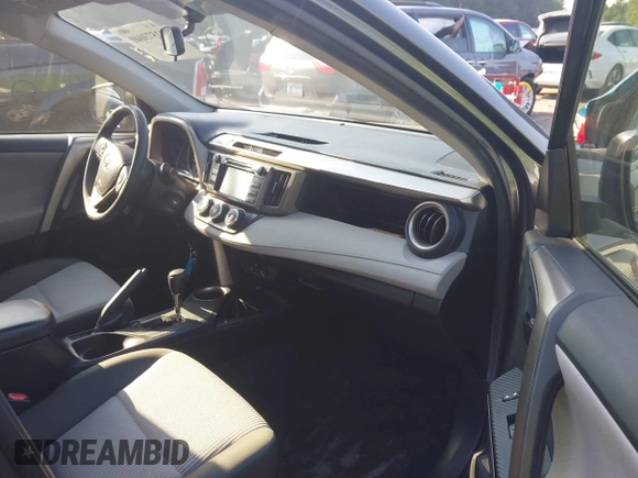 2014 Toyota RAV4 LE z VIN JTMZFREV9E5018084, wystawiony jako IAAI lot #42573040 z przebiegiem 168 661 mil mil oraz . Historia ofert i sprzedaży dostępna na DreamBid. Obrazek 5.