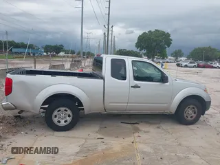 2013 Nissan Frontier S z VIN 1N6BD0CT1DN738656, wystawiony jako IAAI lot #42409910 z przebiegiem Nie podano mil oraz . Historia ofert i sprzedaży dostępna na DreamBid. Obrazek 13.