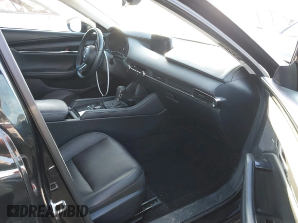 2020 Mazda 3 Premium with VIN 3MZBPAEM2LM124405, listed as a IAAI auction lot 41478818 with 72,551 mi miles and . Bid and sale history available at DreamBid. Image 5.