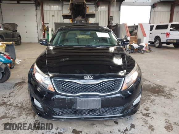 2014 Kia Optima EX z VIN 5XXGN4A75EG339104, wystawiony jako IAAI lot #42311979 z przebiegiem 115 119 mil mil oraz . Historia ofert i sprzedaży dostępna na DreamBid. Obrazek 12.