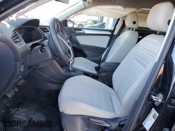2024 Volkswagen Tiguan S with VIN 3VVRB7AX3RM089371, listed as a Copart auction lot 42391775 with 5,488 mi miles and Salvage Title. Bid and sale history available at carsss.com. Image 7.