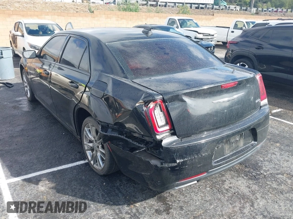2018 Chrysler 300 with VIN 2C3CCABGXJH239934, listed as a IAAI auction lot 41517944 with 140,699 mi miles. Bid and sale history available at carsss.com. Image 3.