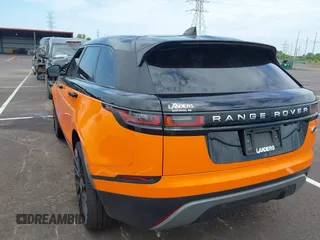 2018 Land Rover Range Rover Velar S с VIN SALYB2RN1JA723478, выставлен на аукционе IAAI как лот 42685333 с пробегом 98 616 миль миль и . История ставок и продаж доступна на DreamBid. Изображение 3.