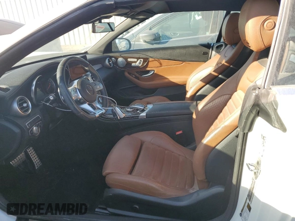 2019 Mercedes-Benz C 43 AMG z VIN WDDWK6EB7KF862607, wystawiony jako Copart lot #44260775 z przebiegiem 37 071 mil mil oraz Szkoda całkowita • Salvage title. Historia ofert i sprzedaży dostępna na DreamBid. Obrazek 7.