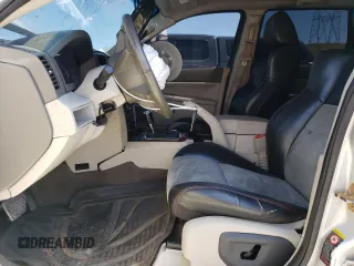 2005 Jeep Grand Cherokee Limited with VIN 1J8HR58235C704767, listed as a Copart auction lot 54436665 with 114,430 mi miles and Salvage title. Bid and sale history available at DreamBid. Image 7.