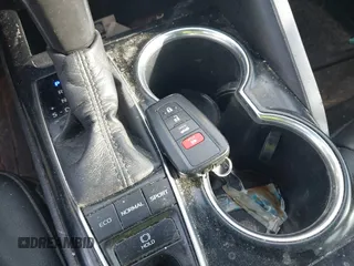 2019 Toyota Camry XSE with VIN 4T1B61HK5KU818351, listed as a IAAI auction lot 41909915 with 179,463 mi miles. Bid and sale history available at carsss.com. Image 11.