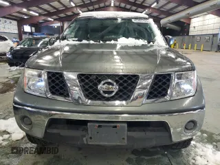 2006 Nissan Frontier Nismo z VIN 1N6AD07W86C453497, wystawiony jako Copart lot #45365105 z przebiegiem 157 687 mil mil oraz Czysty tytuł • Clean title. Historia ofert i sprzedaży dostępna na DreamBid. Obrazek 5.