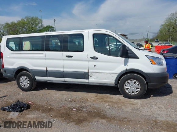 2015 Ford Transit XL с VIN 1FBZX2ZM1FKA83119, выставлен на аукционе IAAI как лот 41994502 с пробегом 144 505 миль миль и . История ставок и продаж доступна на DreamBid. Изображение 13.