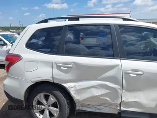 2016 Subaru Forester 2.5i with VIN JF2SJABC6GH469285, listed as a IAAI auction lot 42560320 with 59,876 mi miles and . Bid and sale history available at DreamBid. Image 6.