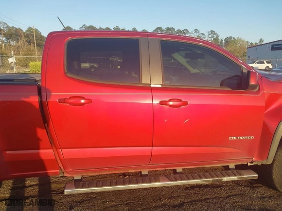 2015 Chevrolet Colorado 4WD Z71 with VIN 1GCGTCE31F1207882, listed as a IAAI auction lot 41728080 with 89,231 mi miles. Bid and sale history available at carsss.com. Image 13.