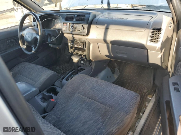 2000 Nissan Frontier 2WD XE with VIN 1N6ED26T1YC327635, listed as a Copart auction lot 43149525 with 922,578 mi miles and Salvage Title. Bid and sale history available at carsss.com. Image 8.