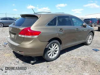 2009 Toyota Venza with VIN 4T3ZE11A19U005285, listed as a IAAI auction lot 41985656 with 202,057 mi miles and . Bid and sale history available at carsss.com. Image 4.