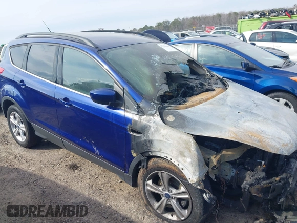 2014 Ford Escape SE with VIN 1FMCU0GX2EUD79051, listed as a IAAI auction lot 41680481 with 1 mi miles. Bid and sale history available at carsss.com. Image 6.