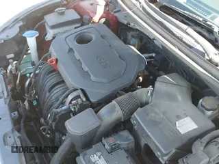 2017 Hyundai Sonata SE с VIN 5NPE24AF2HH570946, выставлен на аукционе IAAI как лот 41676560 с пробегом 180 465 миль миль и . История ставок и продаж доступна на DreamBid. Изображение 20.