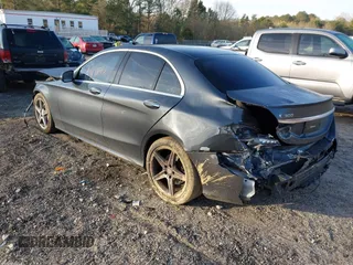 2016 Mercedes-Benz C 300 z VIN 55SWF4JB8GU160119, wystawiony jako IAAI lot #41887047 z przebiegiem 89 688 mil mil oraz . Historia ofert i sprzedaży dostępna na DreamBid. Obrazek 3.