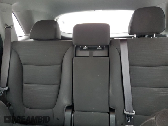 2014 Kia Sorento LX z VIN 5XYKT3A63EG470187, wystawiony jako Copart lot #88716075 z przebiegiem 111 478 mil mil oraz Szkoda całkowita • Salvage title. Historia ofert i sprzedaży dostępna na DreamBid. Obrazek 10.