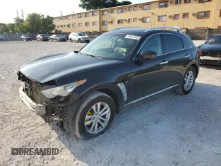 2017 Infiniti QX70 z VIN JN8CS1MU7HM141666, wystawiony jako Copart lot #59297035 z przebiegiem 91 692 mil mil oraz Szkoda całkowita • Salvage title. Historia ofert i sprzedaży dostępna na DreamBid. Obrazek 1.
