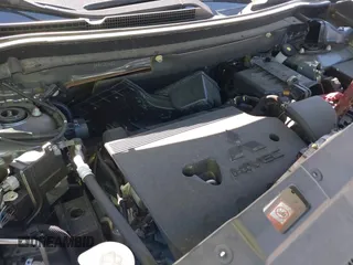 2020 Mitsubishi Outlander SE z VIN JA4AD3A33LZ025410, wystawiony jako IAAI lot #41805342 z przebiegiem 41 154 mil mil oraz . Historia ofert i sprzedaży dostępna na DreamBid. Obrazek 10.