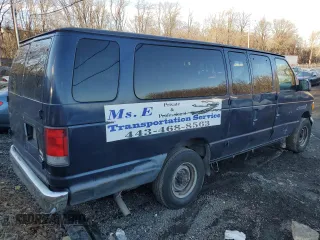 2001 Ford Econoline Passenger XL with VIN 1FBSS31L41HA97689, listed as a Copart auction lot 42326915 with 131,072 mi miles and Salvage title. Bid and sale history available at DreamBid. Image 3.