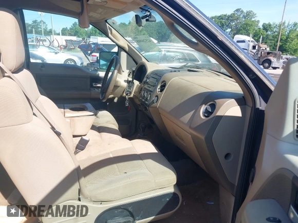 2006 Ford F-150 XLT with VIN 1FTPX14546FA62013, listed as a IAAI auction lot 42526008 with 240,324 mi miles and . Bid and sale history available at DreamBid. Image 5.
