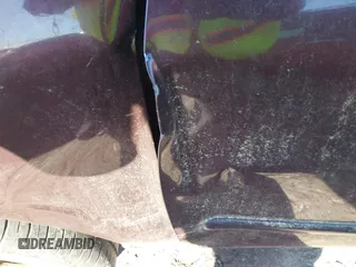 1998 Nissan Maxima GXE z VIN JN1CA21A0WT402950, wystawiony jako IAAI lot #41825084 z przebiegiem 244 042 mil mil oraz . Historia ofert i sprzedaży dostępna na DreamBid. Obrazek 6.