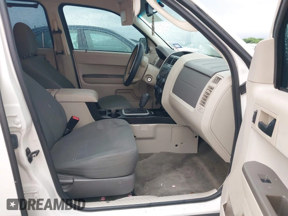 2012 Ford Escape XLS with VIN 1FMCU9C79CKA78649, listed as a IAAI auction lot 42160140 with 211,880 mi miles and . Bid and sale history available at DreamBid. Image 5.