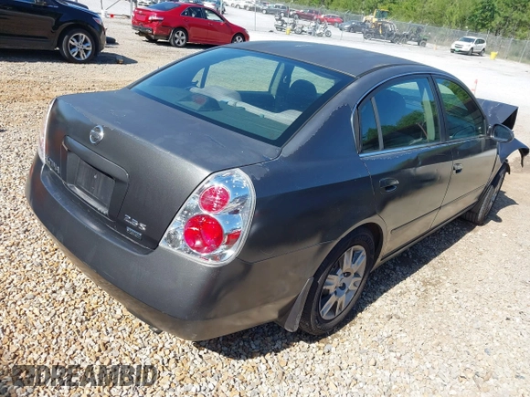 2006 Nissan Altima S with VIN 1N4AL11D86N373324, listed as a IAAI auction lot 42048494 with Not provided miles and . Bid and sale history available at DreamBid. Image 4.