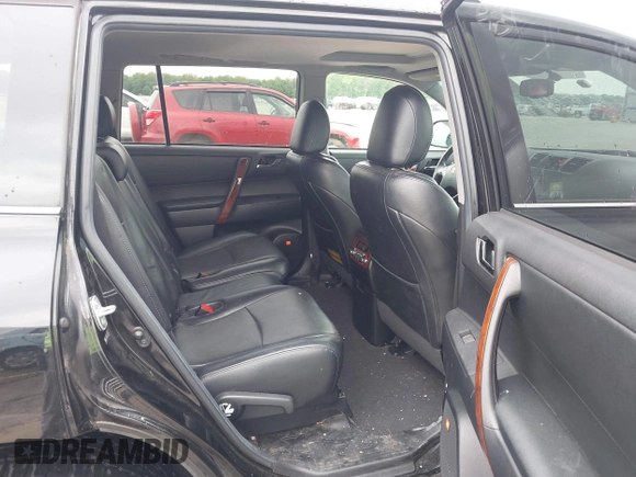 2012 Toyota Highlander Limited with VIN 5TDDK3EH6CS139367, listed as a IAAI auction lot 42203725 with 124,606 mi miles and . Bid and sale history available at DreamBid. Image 8.