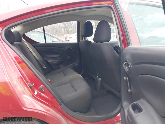 2019 Nissan Versa Sedan SV with VIN 3N1CN7AP6KL824807, listed as a IAAI auction lot 41169934 with 48,517 mi miles. Bid and sale history available at carsss.com. Image 8.