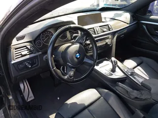 2017 BMW 4 Series 430i z VIN WBA4F7C30HG787546, wystawiony jako IAAI lot #42425058 z przebiegiem 87 507 mil mil oraz . Historia ofert i sprzedaży dostępna na DreamBid. Obrazek 20.