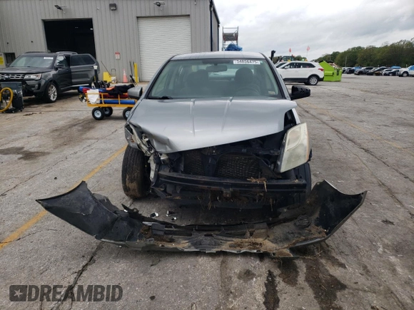 2011 Nissan Sentra 2.0 z VIN 3N1AB6AP0BL680357, wystawiony jako Copart lot #54856475 z przebiegiem 189 103 mil mil oraz Szkoda całkowita • Salvage title. Historia ofert i sprzedaży dostępna na DreamBid. Obrazek 5.