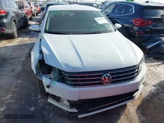 2016 Volkswagen Passat 1.8T S with VIN 1VWAS7A35GC015437, listed as a IAAI auction lot 41403316 with 167,873 mi miles. Bid and sale history available at carsss.com. Image 12.