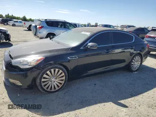 2015 Kia K900 Premium z VIN KNALU4D48F6025639, wystawiony jako Copart lot #60938575 z przebiegiem 136 772 mil mil oraz Szkoda całkowita • Salvage title. Historia ofert i sprzedaży dostępna na DreamBid. Obrazek 1.