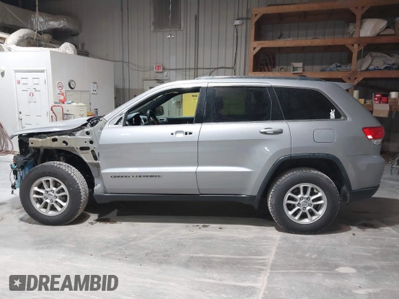 2018 Jeep Grand Cherokee Upland with VIN 1C4RJFAG5JC129757, listed as a IAAI auction lot 42006551 with 143,610 mi miles and . Bid and sale history available at DreamBid. Image 15.