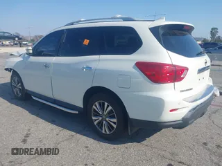 2019 Nissan Pathfinder S with VIN 5N1DR2MNXKC640870, listed as a IAAI auction lot 41490215 with 82,823 mi miles and . Bid and sale history available at DreamBid. Image 3.