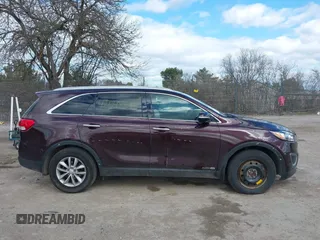 2016 Kia Sorento LX with VIN 5XYPGDA53GG037477, listed as a IAAI auction lot 42048897 with 124,482 mi miles and . Bid and sale history available at DreamBid. Image 13.