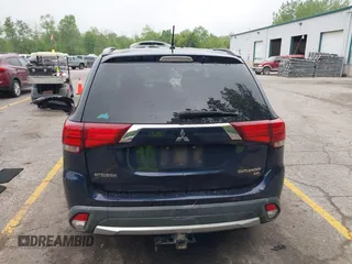 2016 Mitsubishi Outlander SE with VIN JA4AD3A37GZ037372, listed as a IAAI auction lot 42354232 with 188,977 mi miles and . Bid and sale history available at DreamBid. Image 17.