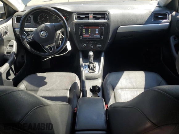 2013 Volkswagen Jetta SE с VIN 3VWDP7AJ8DM350165, выставлен на аукционе Copart как лот 59095185 с пробегом 126 032 миль миль и Списание • Salvage title. История ставок и продаж доступна на DreamBid. Изображение 8.