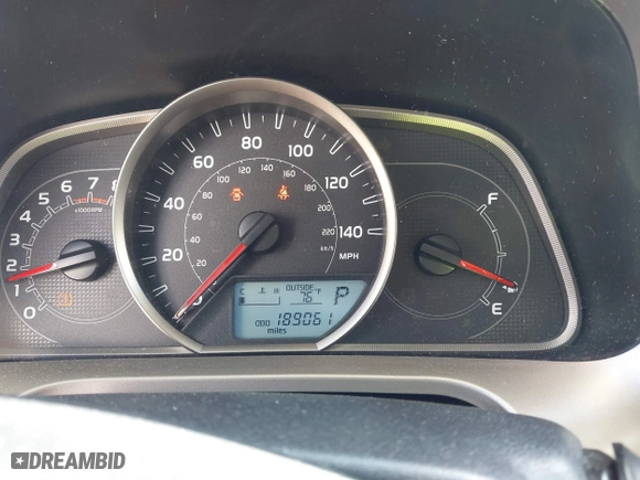2015 Toyota RAV4 XLE with VIN JTMRFREV5FJ013327, listed as a IAAI auction lot 41811487 with 189,061 mi miles. Bid and sale history available at carsss.com. Image 16.