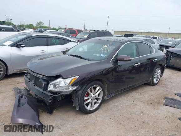 2010 Nissan Maxima 3.5 S with VIN 1N4AA5AP0AC868662, listed as a IAAI auction lot 41890697 with 160,105 mi miles. Bid and sale history available at carsss.com. Image 17.
