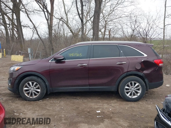 2017 Kia Sorento LX with VIN 5XYPG4A37HG217416, listed as a IAAI auction lot 41851505 with 109,140 mi miles and . Bid and sale history available at carsss.com. Image 14.