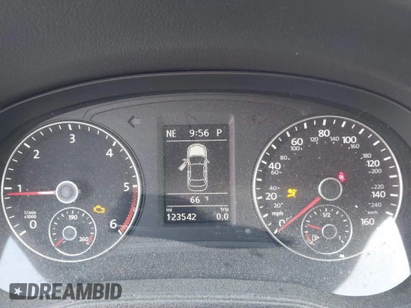2013 Volkswagen Passat SEL Premium z VIN 1VWCN7A33DC125396, wystawiony jako IAAI lot #41862605 z przebiegiem 123 542 mil mil oraz . Historia ofert i sprzedaży dostępna na DreamBid. Obrazek 7.