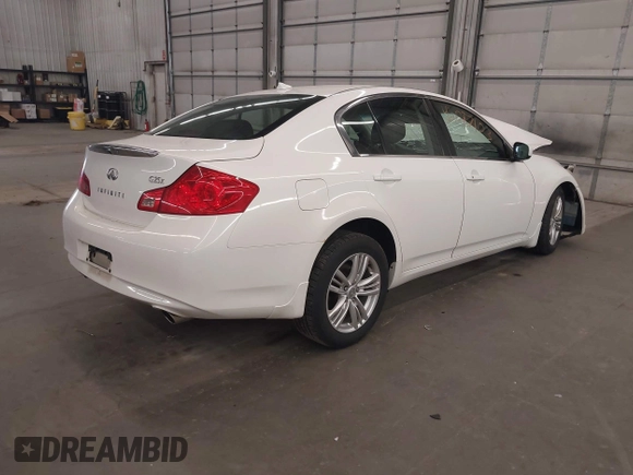 2011 Infiniti G25 x z VIN JN1DV6ARXBM451745, wystawiony jako IAAI lot #42087103 z przebiegiem 154 079 mil mil oraz . Historia ofert i sprzedaży dostępna na DreamBid. Obrazek 4.