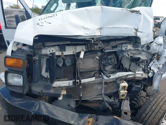 2011 Ford Econoline Passenger XL с VIN 1FBSS3BL5BDB09954, выставлен на аукционе IAAI как лот 41325653 с пробегом Не указан миль и . История ставок и продаж доступна на DreamBid. Изображение 10.